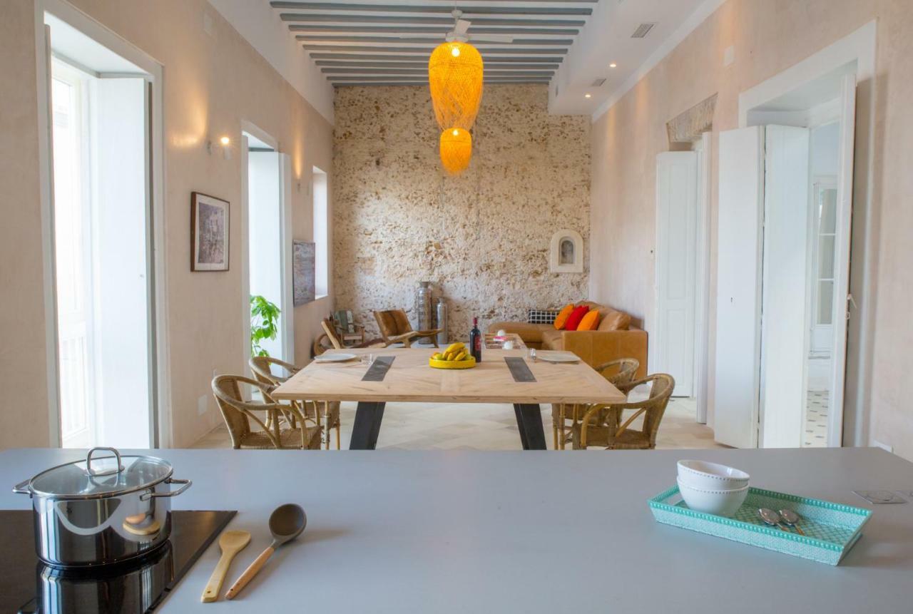 דירות קדיז Casa Plaza San Antonio מראה חיצוני תמונה